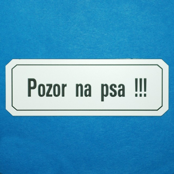 Pozor na psa